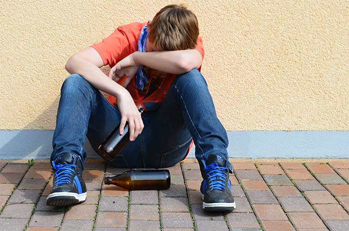 Suchtprävention - Saufen bis der Notarzt kommt?